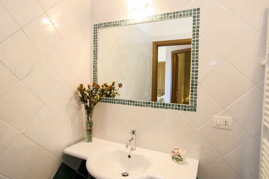 Lo Scoglio - Goelba Villa Capoliveri  Phòng bức ảnh