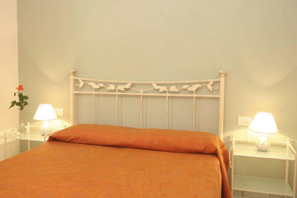 Lo Scoglio - Goelba Villa Capoliveri  Phòng bức ảnh